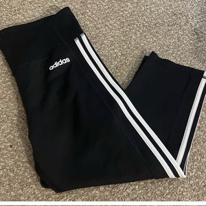 Adidas capri leggings
